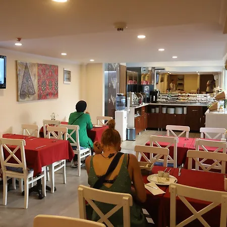 Hotel Marmara Deluxe Stambuł