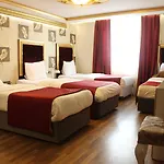 Hotel Marmara Deluxe 3*